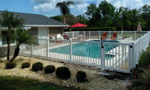Pool Fencing - Choosing the Right Kind