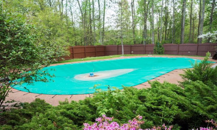 The Best Above Ground Pool Covers - How To Choose And Protect