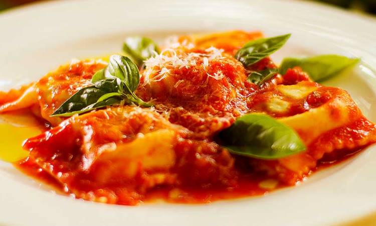 How to Make a Quick Ravioli Dinner