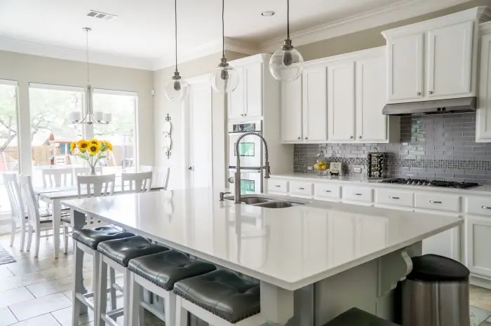 Cohesive Kitchen Backsplash