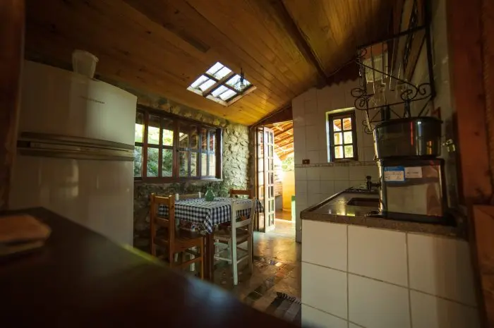 Cottage Kitchen Backsplash